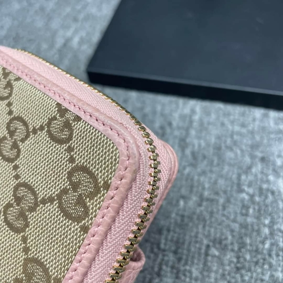 100% Authentic Gucci Leather Wallet 215-10924 - Picture 5 of 12